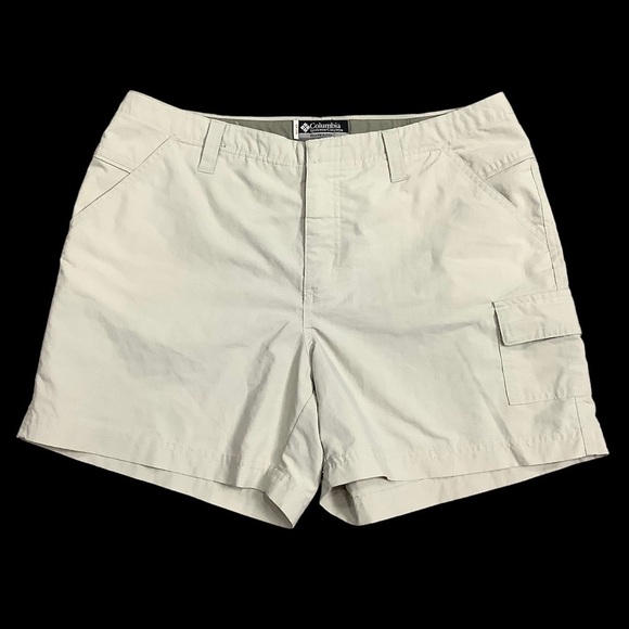 Women's Columbia XCO Medium 10 Cargo Shorts Khaki Khakis Chino Hiking Active EUC - Picture 3 of 10